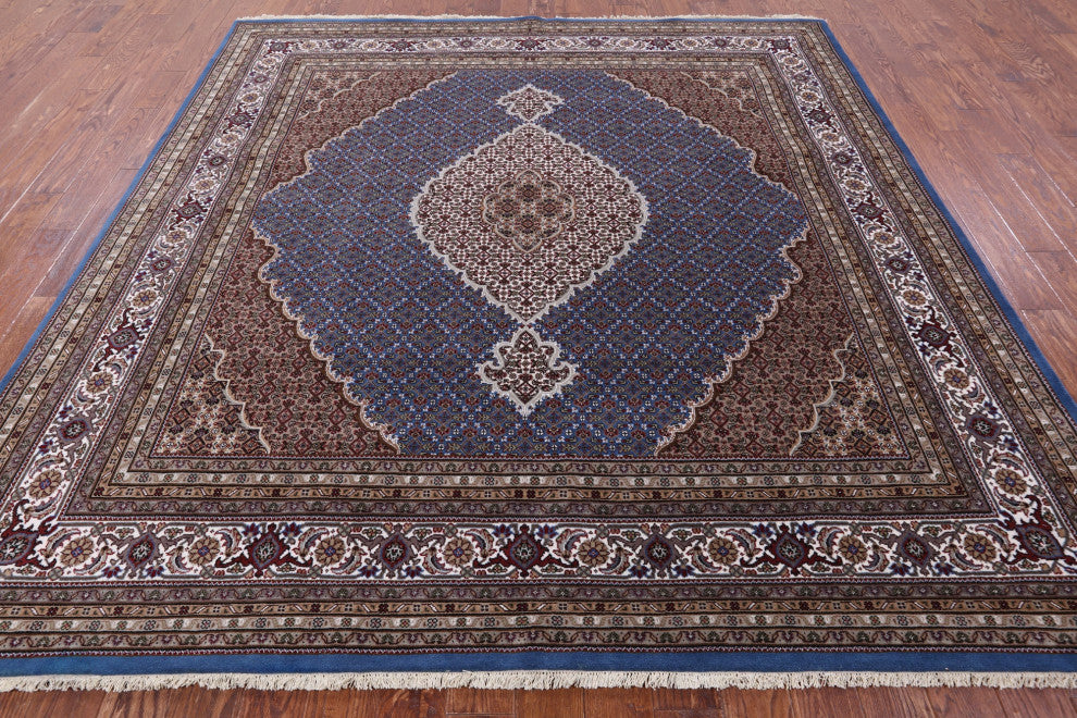 9' Square Persian Tabriz Wool & Silk Hand Knotted Rug - Q13012