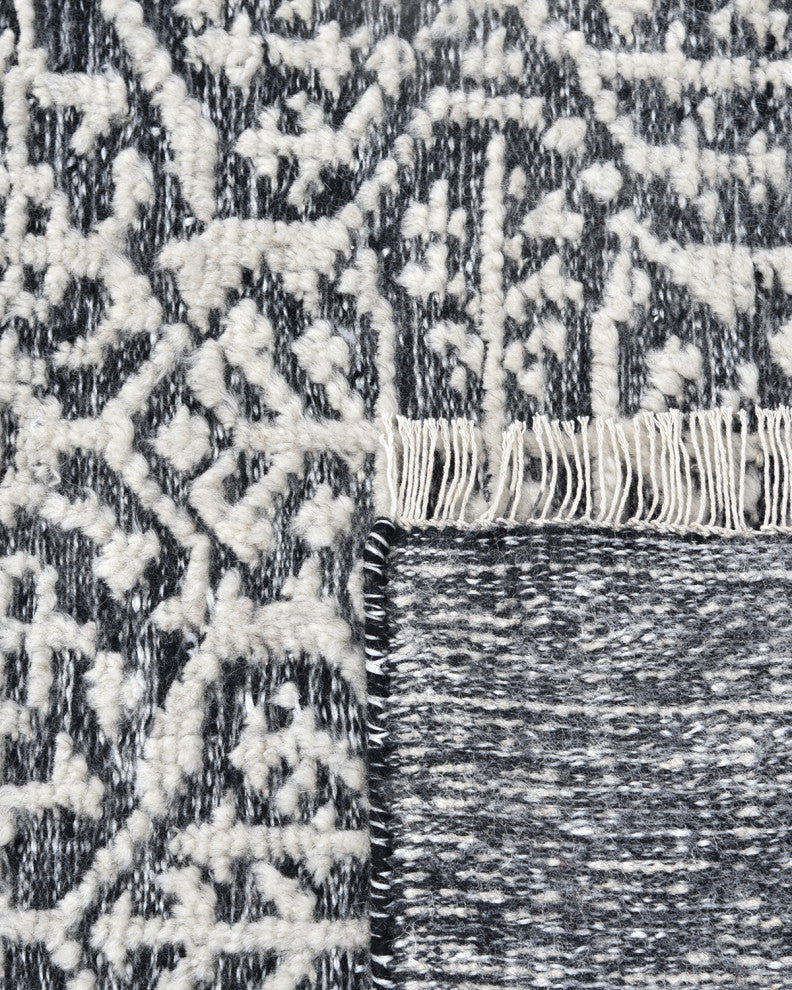 Yvonne, Handmade Area Rug 8' 0" x 10' 0"