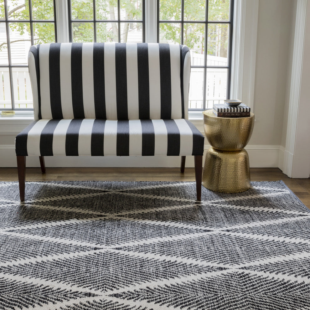 Erin Gates by Momeni River Beacon Indoor Outdoor Hand Woven Rug, Black, 5''x7''6"