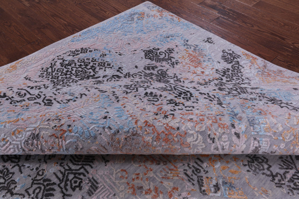 7' 9" X 10' 3" Modern Wool and Silk Hand Knotted Rug Q9249