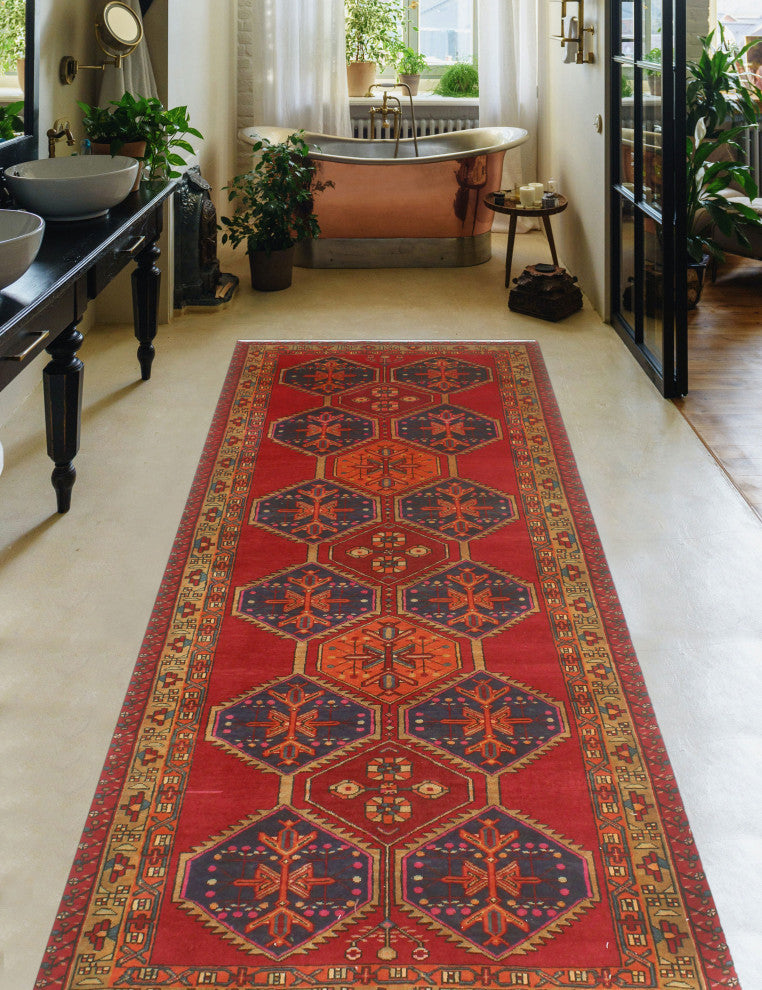 Fine Vintage Distressed Ghafaar Red/Beige Runner, 4'1x10'2