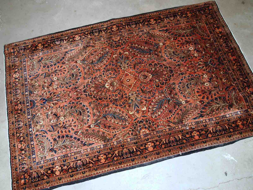 Handmade Antique Persian Sarouk Rug, 3.6'x5.5', 110cmx167cm 1920s