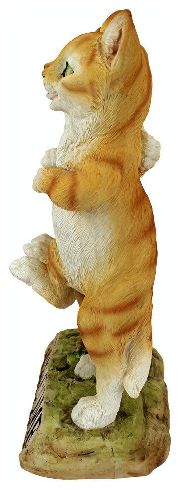 Chorus Line of Cats Welcome Statue
