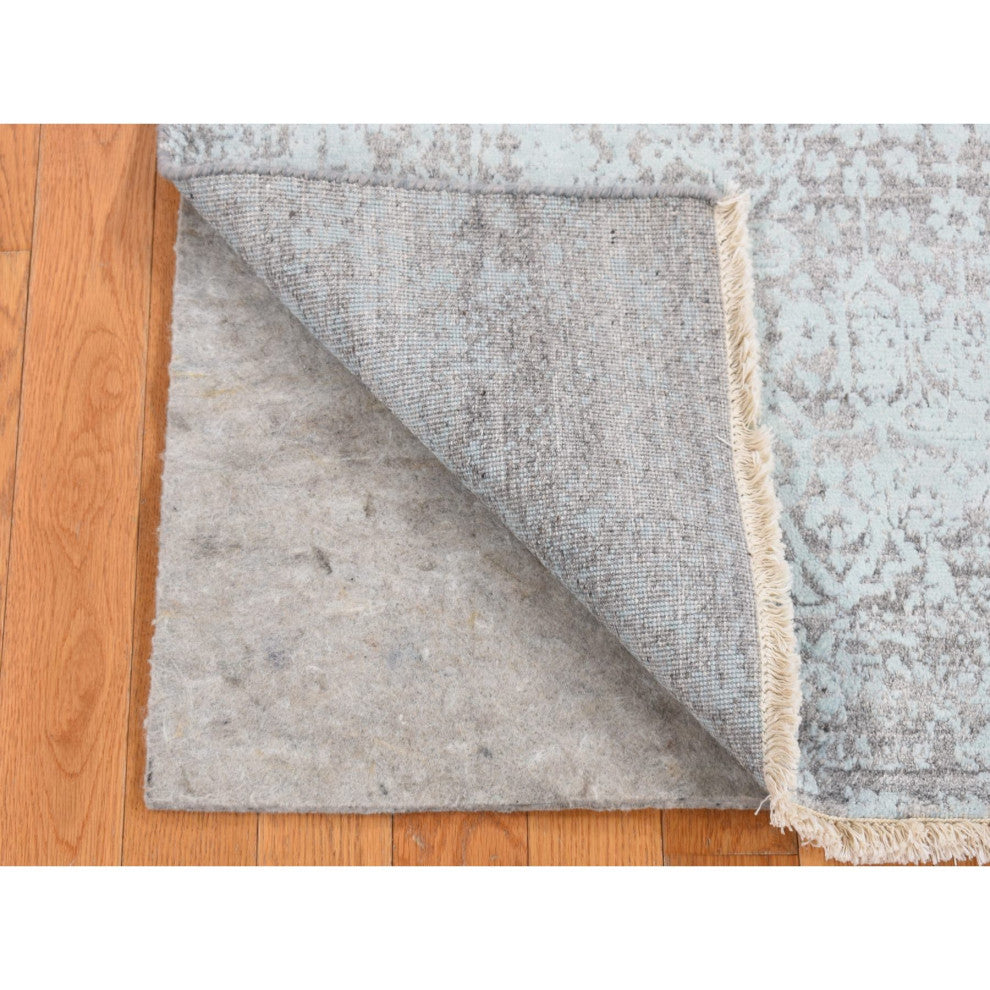 Chetwode Green Persian Design Hand Knotted Wool and Silk Runner Rug 2'7"x9'9"