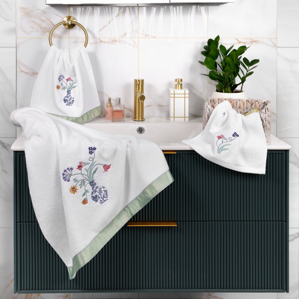 Linum Home Textiles 100% Turkish Cotton STELLA 3PC Embellished Towel Set