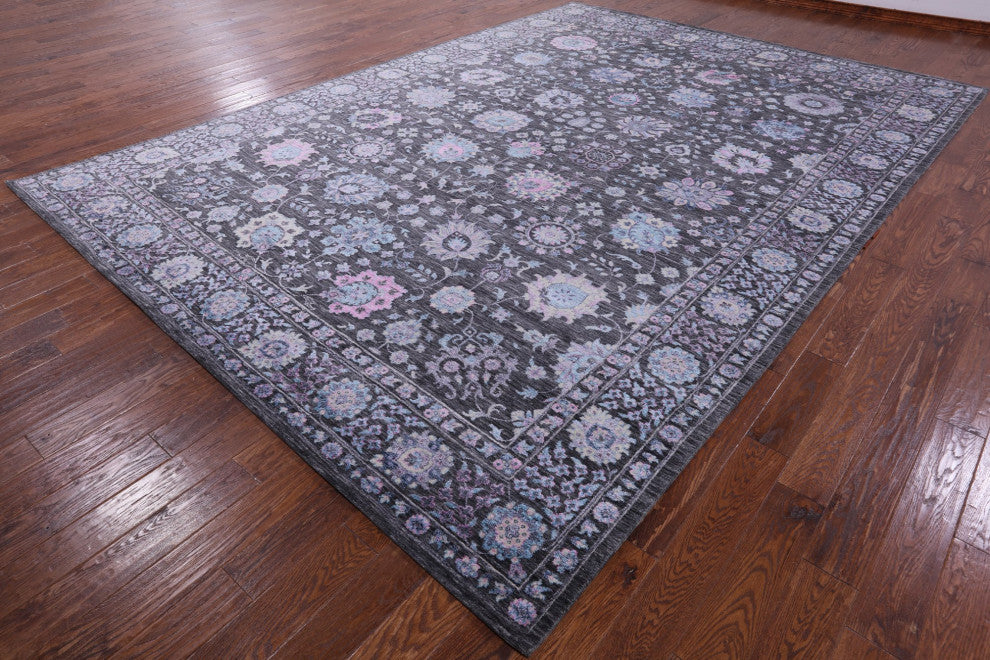 9' 11" X 14' 0" Wool and Silk Persian Hand Knotted Rug Q9009