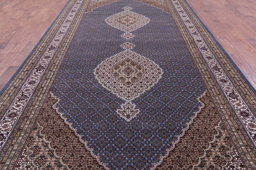 Handmade Wool and Silk Persian Tabriz Rug 8' 3" X 16' 9" Q8911