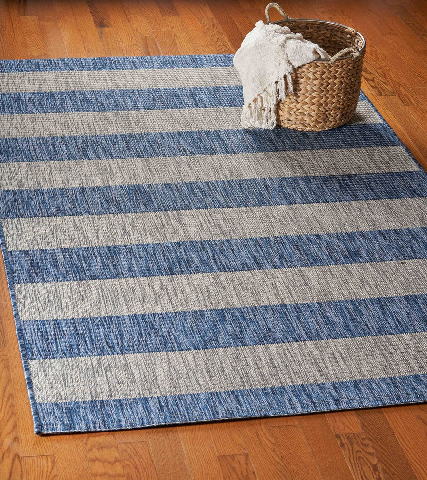 Coastal Stripes Indoor/Outdoor Rug, 5'x7'