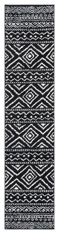 Safavieh Tulum Tul267Z Moroccan Rug, Black and Ivory, 6'7"x6'7" Round