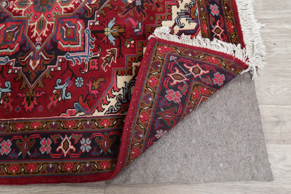 Heriz Oriental Traditional Persian Hand-Knotted Area Rug, Red, 6'5"x5'2