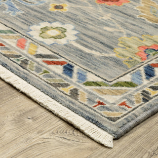 Leoness Vintage Traditional Gray/ Multi Area Rug, 6'7" x 9'6"