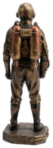 Steampunk Aeronaut Statue