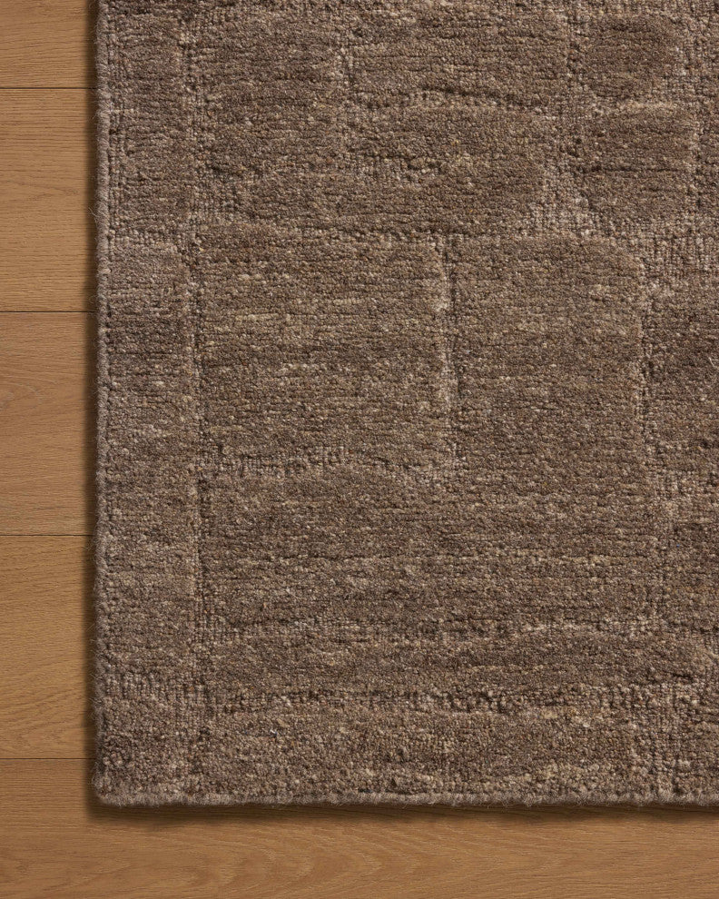 Loloi Hartley Brown / Mocha 2'-6" x 7'-6" Runner Rug