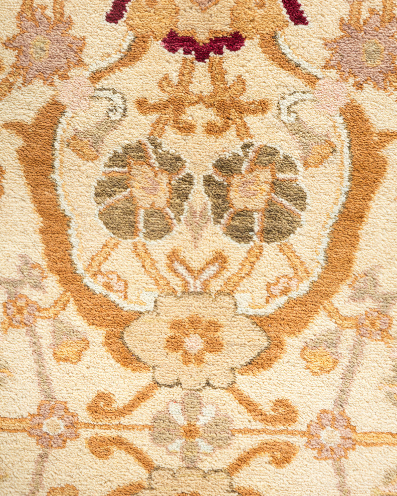 Aurora, One-of-a-Kind Hand-Knotted Area Rug Ivory, 8'2"x10'0"