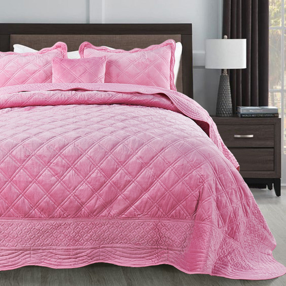 Supersoft Microplush Quilted 4-Piece Bed Spread Set, Pink, Queen