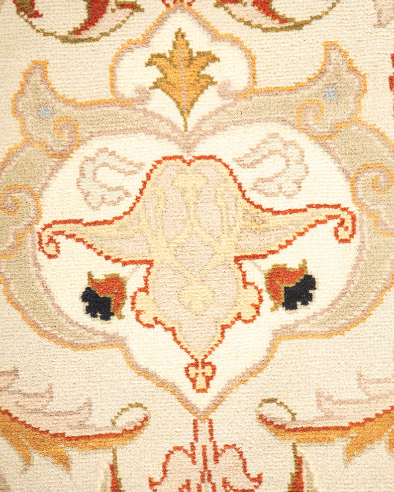 Vadodara, One-of-a-Kind Hand-Knotted Area Rug Ivory, 9'0"x12'5"