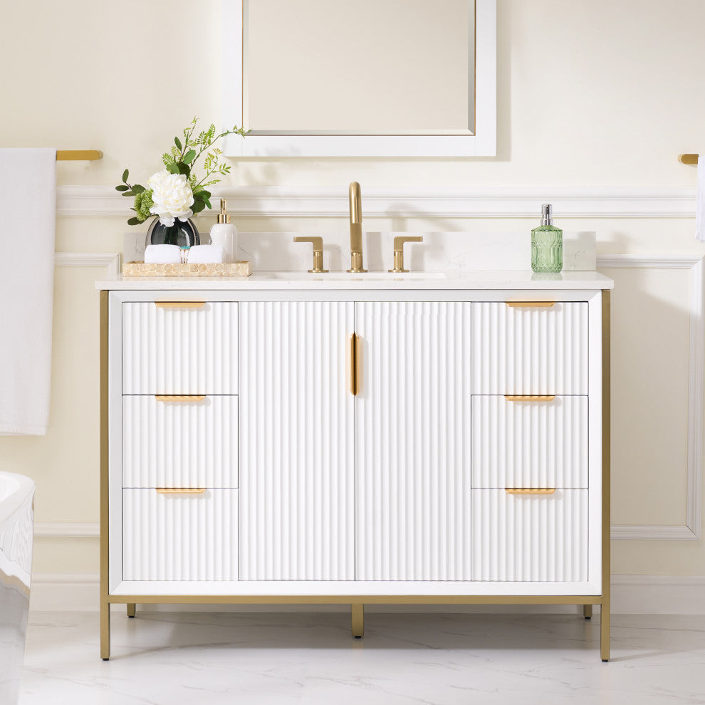 Hanah Freestanding Bathroom Vanity with Quartz Top in White, 48"
