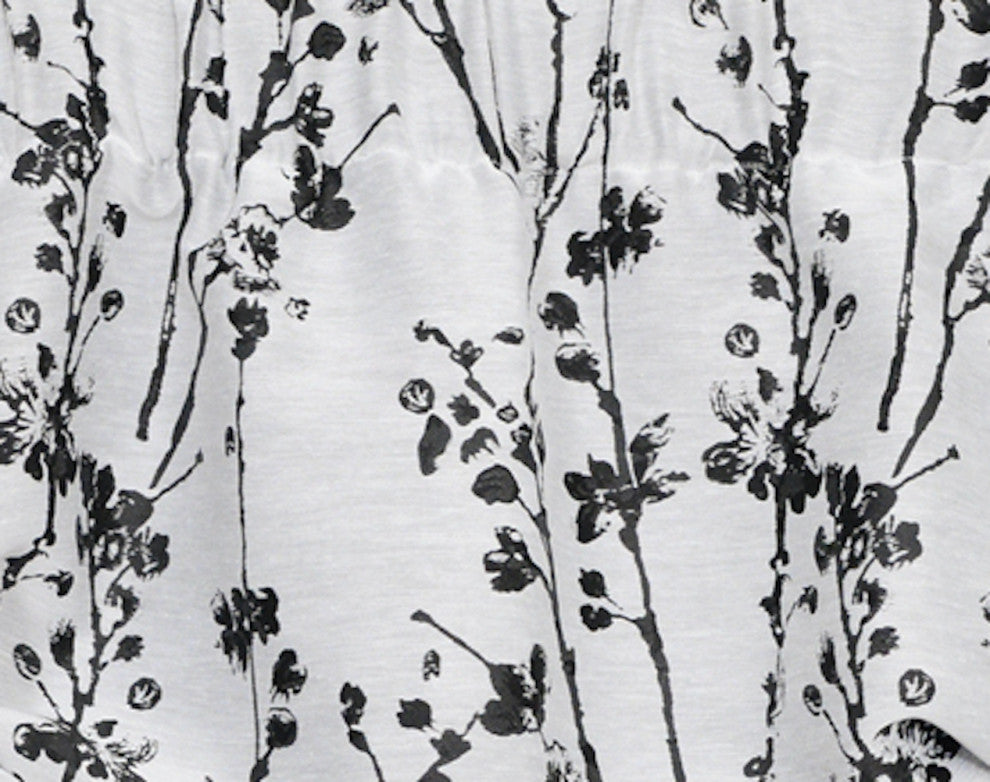 Meadow 50" x 15" Lined Scallop Valance, Chrome