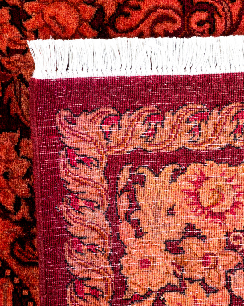 Fine Vibrance, One-of-a-Kind Hand-Knotted Area Rug Purple, 6' 2 x 9' 2