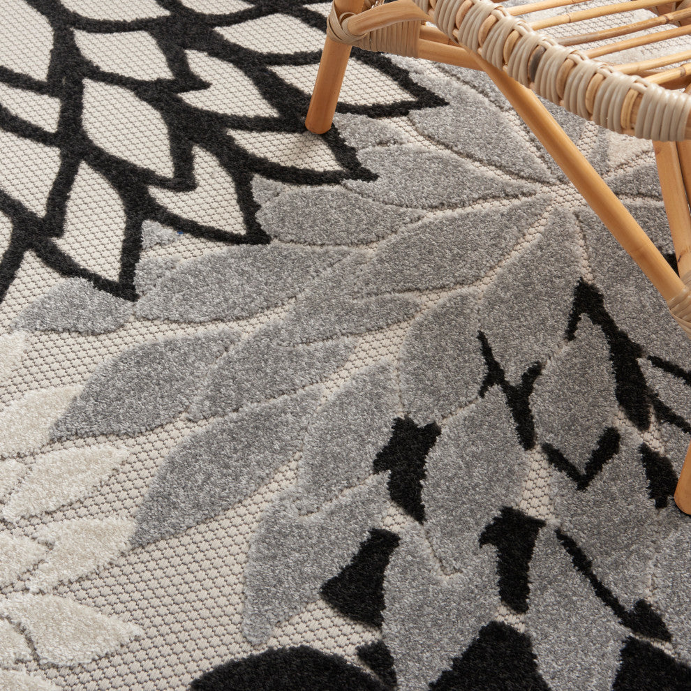 Nourison Aloha 6' x 9' Black White Tropical Area Rug