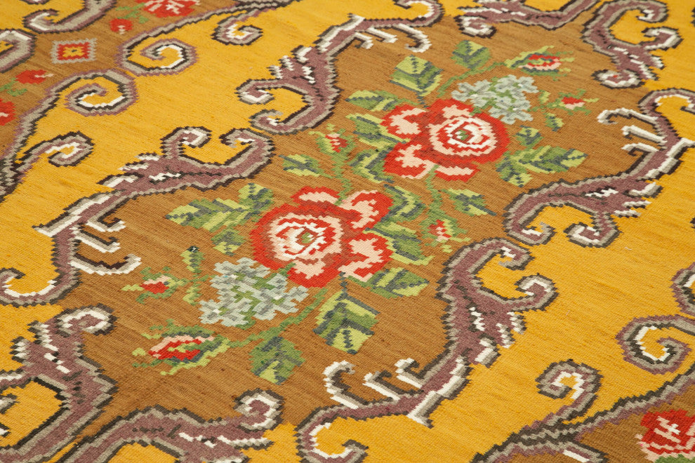 Rug N Carpet - Handmade Moldovan 6' 0'' x 9' 2'' Vintage Floral Kilim Rug