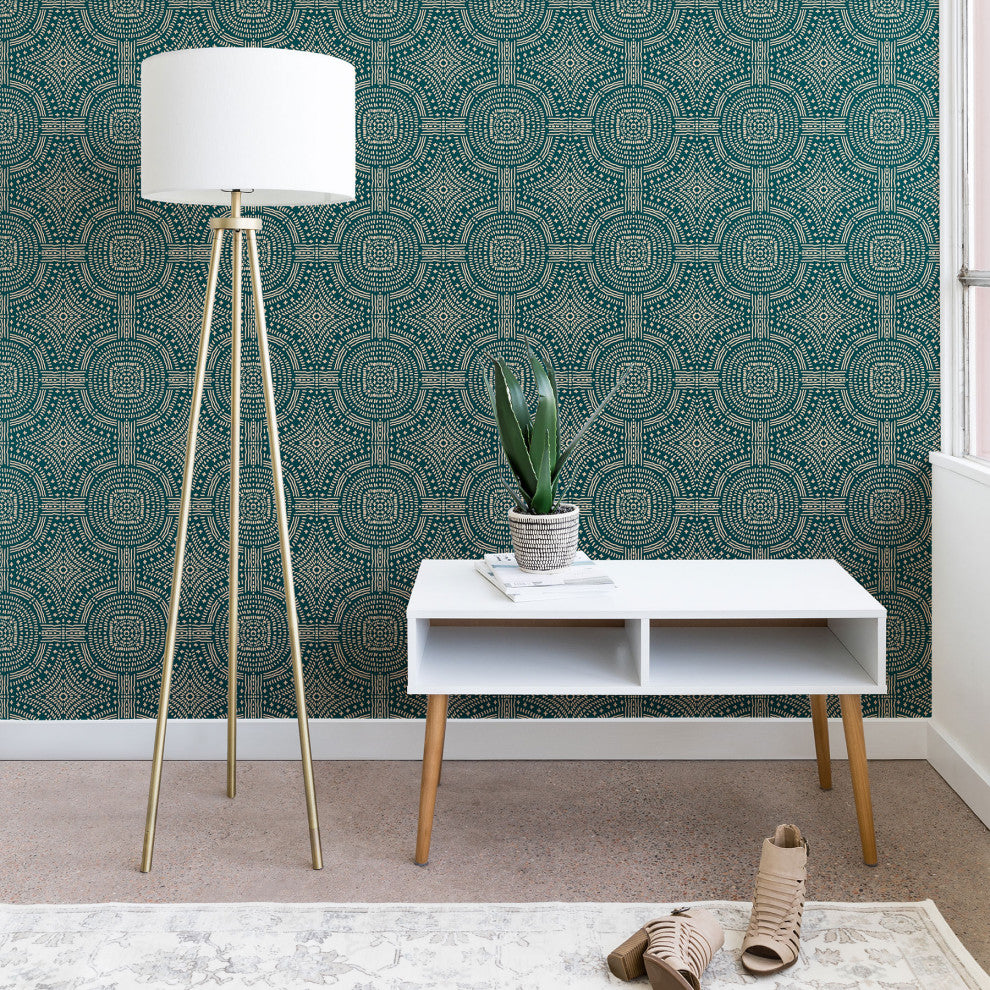 Holli Zollinger Sala Wallpaper