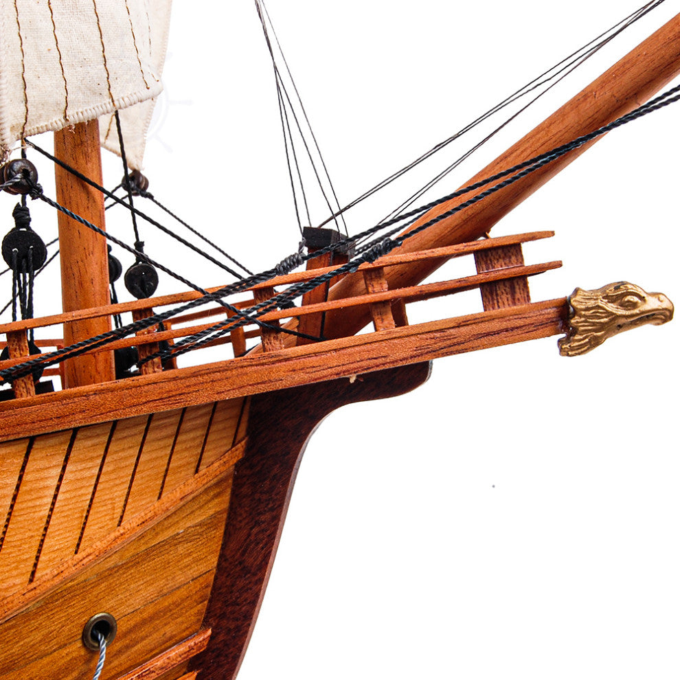Santa Maria Museum-quality Fully Assembled Wooden Model Ship