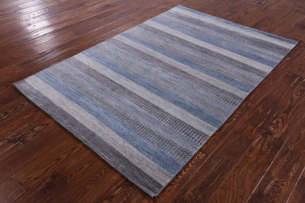 4' 1" X 6' 1" Wool and Silk Handmade Savannah Grass Rug Q11480