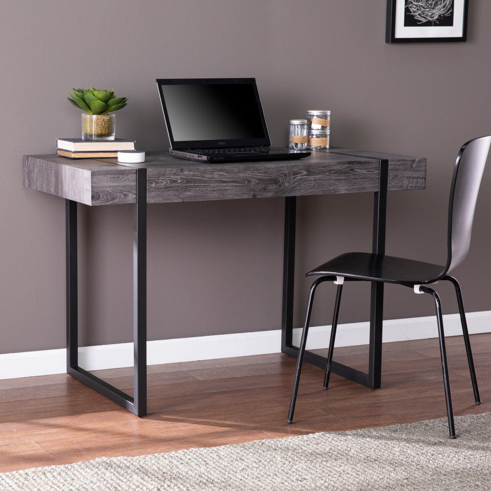 Saxelby Small Space Desk