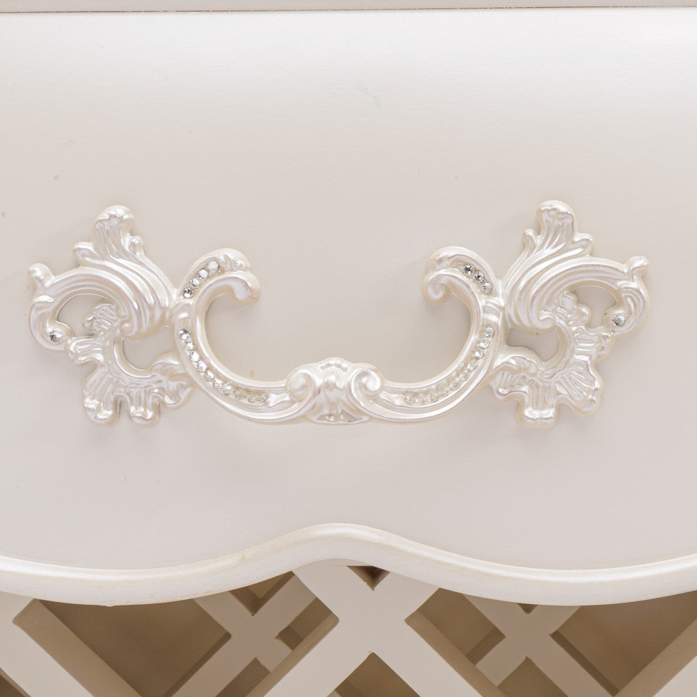Lavelle Sideboard with Mirror - Classic Pearl