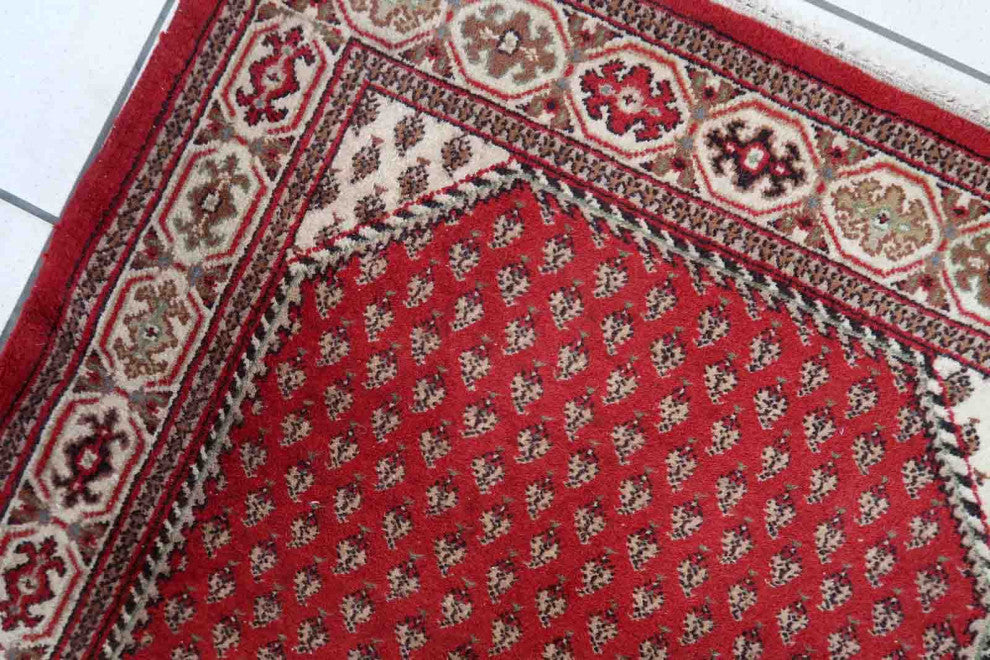 Handmade Vintage Indian Seraband Rug 3'x5.2', 92cmx161cm, 1970s