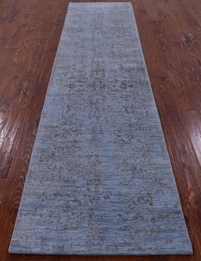 2' 6" X 10' 1" Persian Hand-Knotted Wool and Silk Runner Rug Q6322