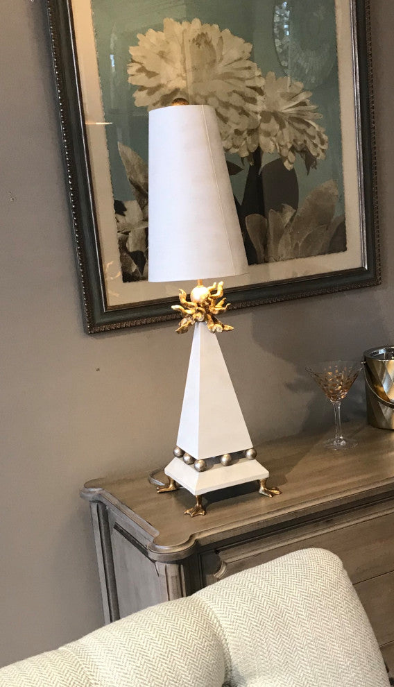 "Leda" Table Lamp
