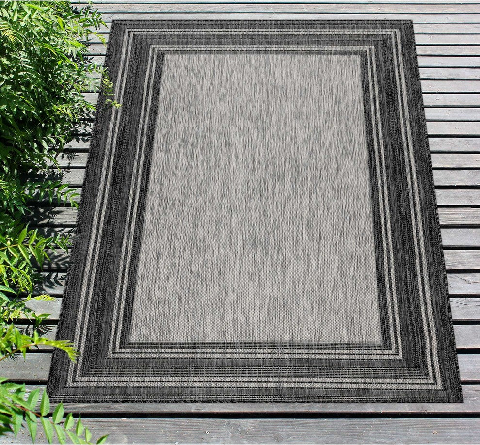 Carmel Multi Border Indoor/Outdoor Rug, Black, 3'3"x4'11"