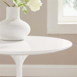 Lippa 20" Round Side Table, White White