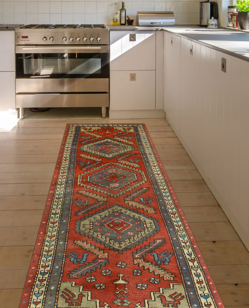 Fine Vintage Distressed Jacob Rust/Beige Runner, 2'10x9'9