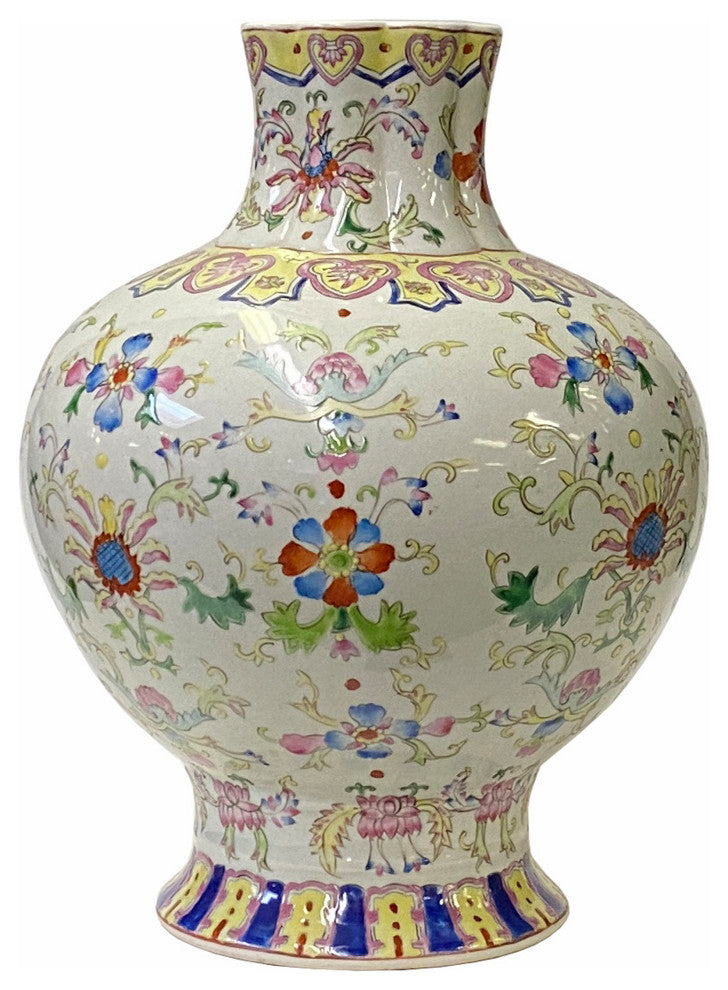 Chinese White Base Porcelain Hand-painted Flower Color Graphic Vase Aws1828