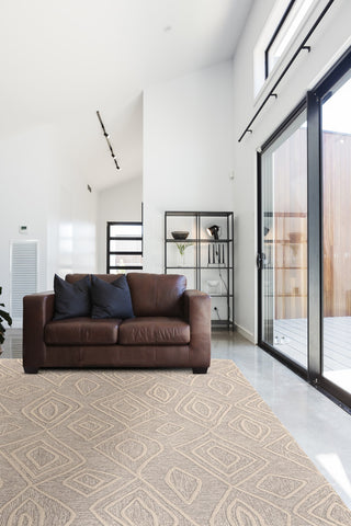 Weave & Wander Fadden Rug, Ivory/Natural, 5'x8'