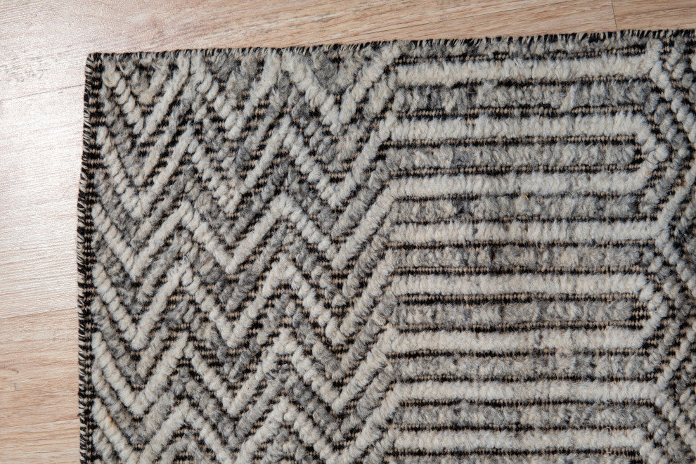 Ivory Contemporary Geometric Transitional High-Low Area Rug
