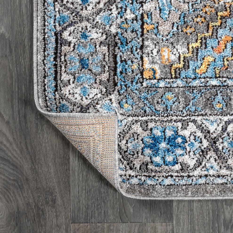 Izmit Geometric Vintage Medallion Area Rug, 4 X 6