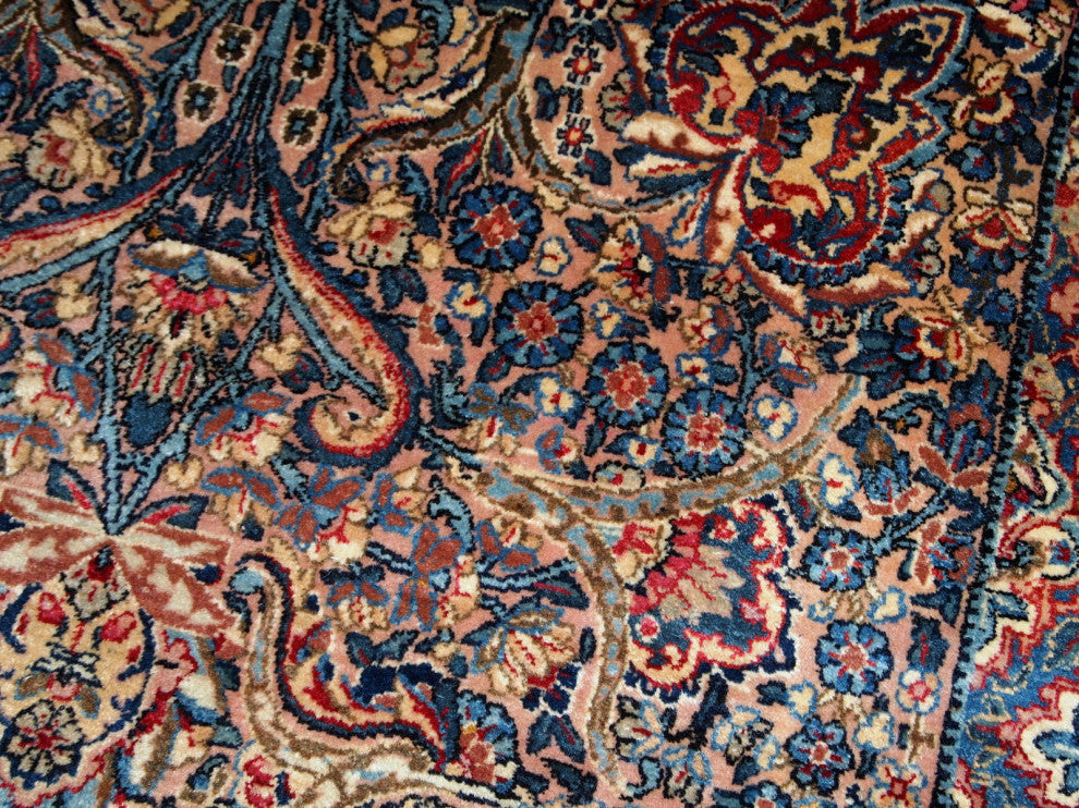 Handmade antique Persian Kerman rug 4.2' x 6.10' (128cm x 211cm) 1920s