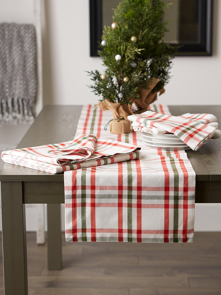 DII Kitchen & Tabletop Jolly Tree Collection Table Runner 14x108"