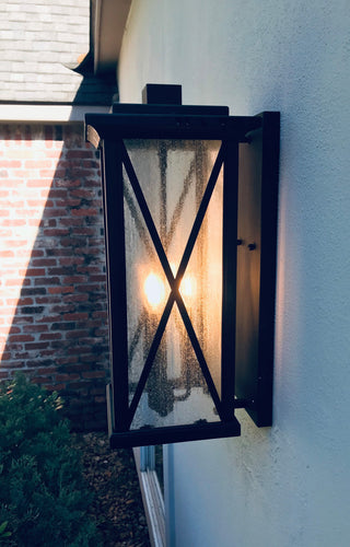 1 Light Large Outdoor Aluminum Wall Lantern in Black