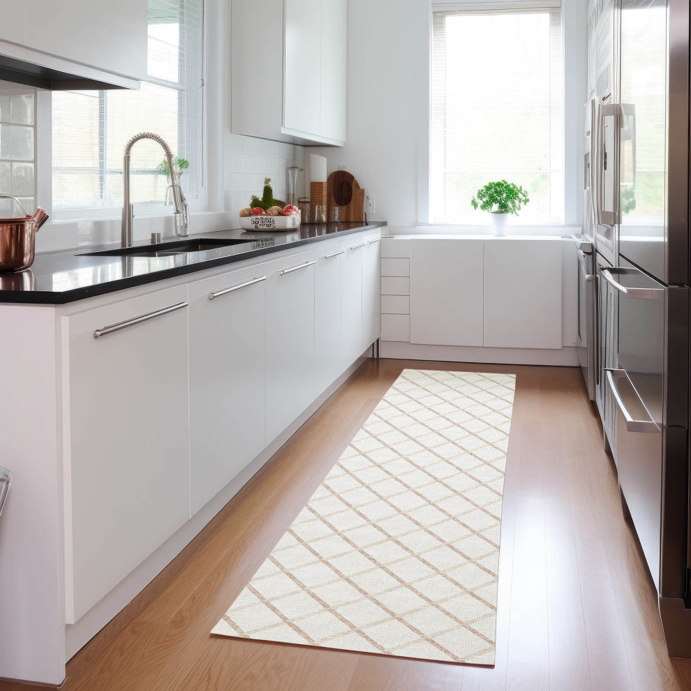 Indoor/Outdoor York YO1 Ivory Machine Washable 2'3" x 10' Rug