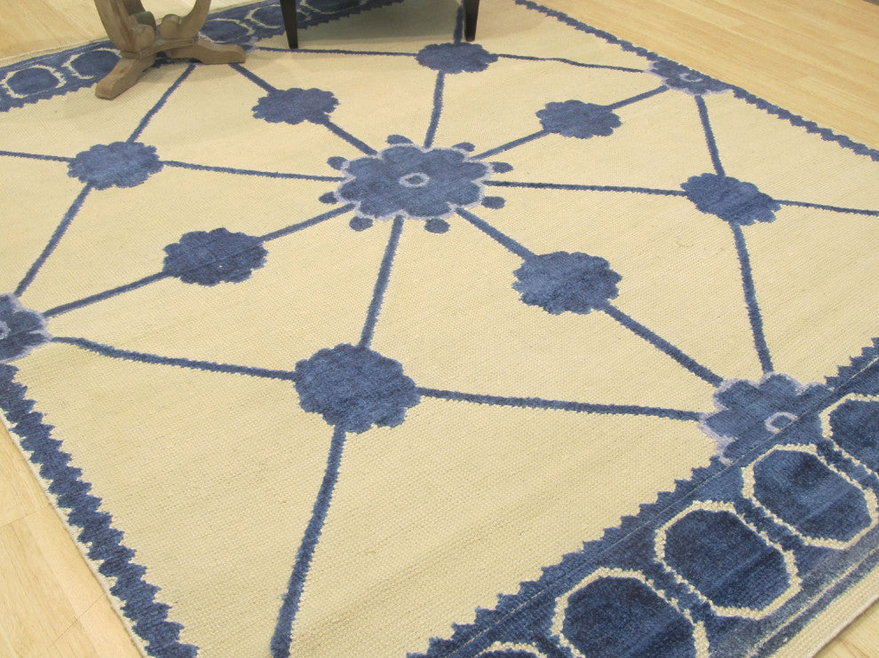Ivory Transitional Lattice Lattice Area Rug