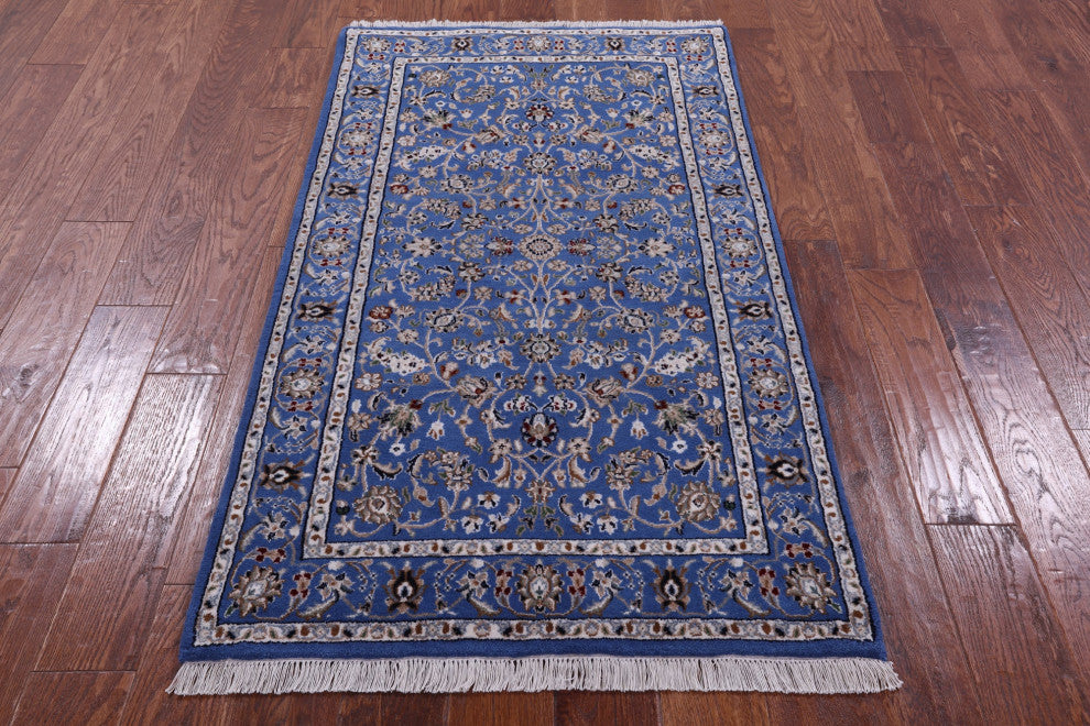 2' 11" X 5' 2" Persian Nain Wool & Silk Handmade Rug - Q15989
