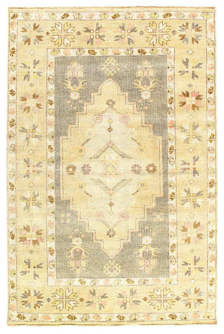 Fine Hand Knotted Oushak Rug 6'x9'2"