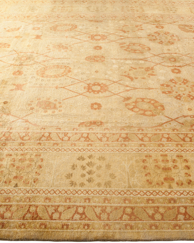 Rowan, One-of-a-Kind Hand-Knotted Area Rug Ivory, 8'1"x10'4"