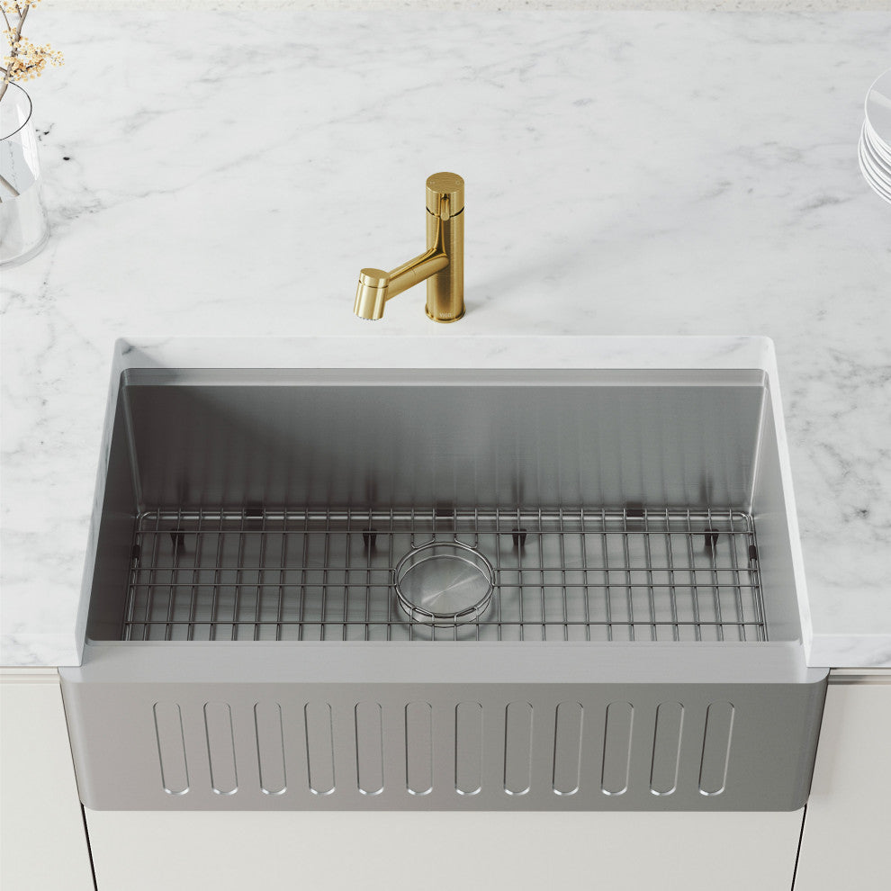 VIGO Branson 9" H Single Handle Pull-Out Sprayer Kitchen Faucet, Matte Brushed Gold, Without Extras