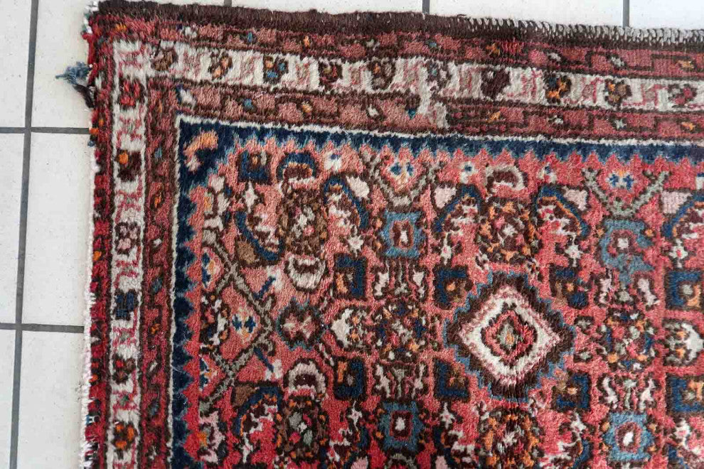 Handmade Vintage Persian Hamadan Rug 2'x2.8', 62cmx86cm, 1970s